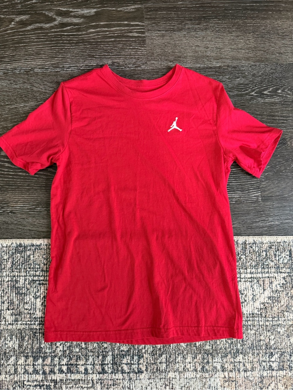 Jordan Youth XL Jumpman Embroidered Logo T-Shirt Red